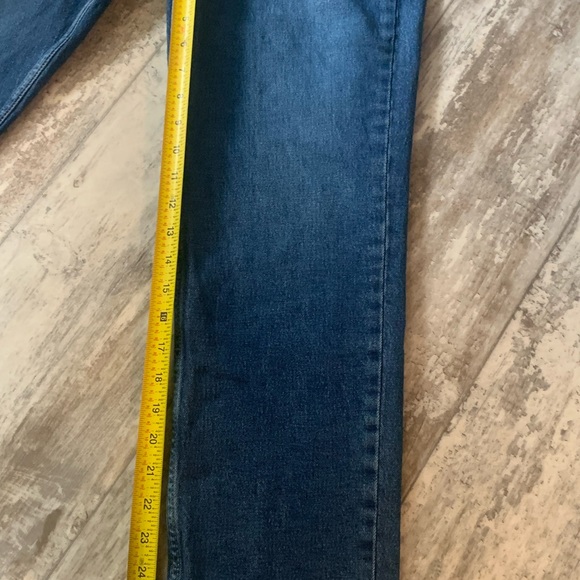 Good American Jeans 4/27 - Picture 10 of 10